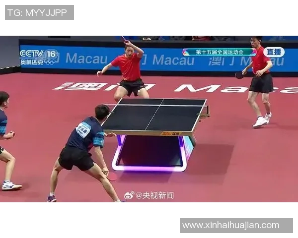 许昕与黄镇廷的精彩对决谁将赢得乒乓球赛场的荣耀与胜利